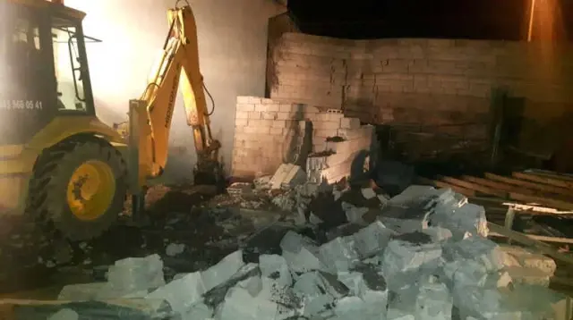 Van'da Bin 700 Litre Kaçak Akaryakıt Ele Geçirildi