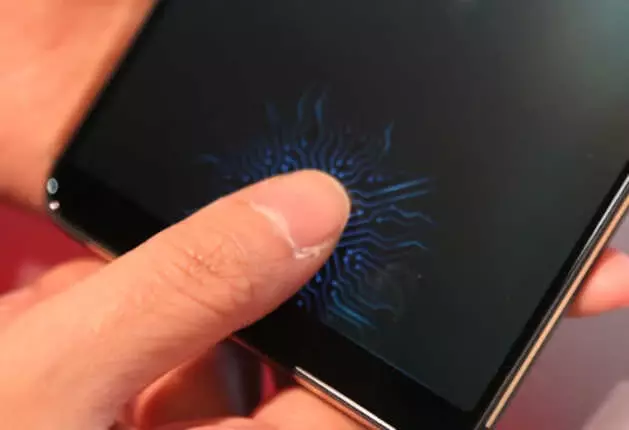 Vivo Phone, İphone X'ten Beklediğimiz Özellik Hakkında Fikir Veriyor
