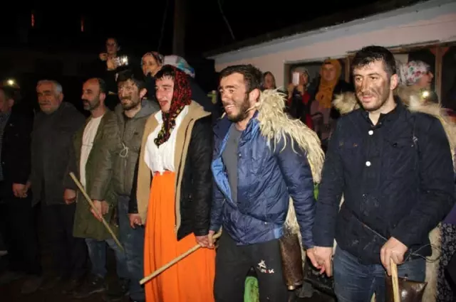 Artvin'de Kalandar Etkinliği Renkli Görüntülere Sahne Oldu