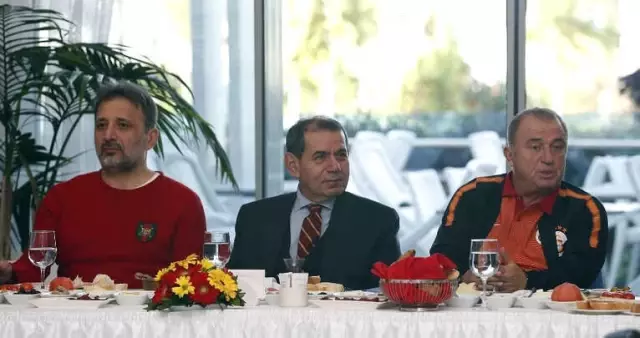 Dursun Özbek: