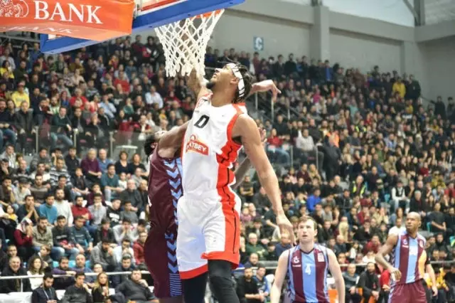 Tahincioğlu Basketbol Süper Ligi Muratbey Uşak: 100 - Trabzonspor: 71