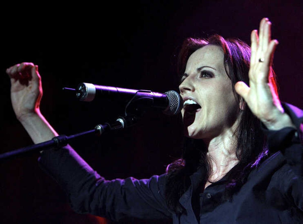 The Cranberries'in Solisti Hayatını Kaybetti