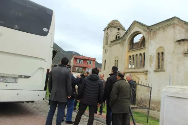 Gümülcineli Türk Soydaşlardan Osmaneli'ye Tarım Ziyareti Gümülcineli Türk Soydaşlardan Osmaneli'ye Tarım Ziyareti