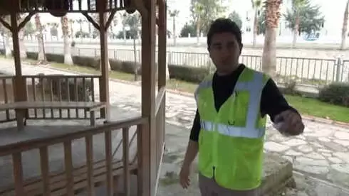 Belediye Otoparkında Bir Haftalık Bebek Bulundu
