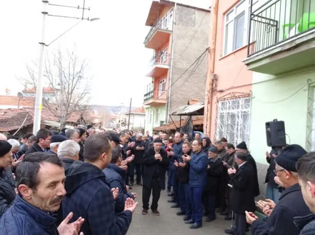 Hisarcık Belediye Başkanı Fatih Çalışkan Umre'ye Gitti
