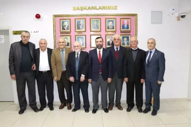 Sarıcaoğlu: 'Asırlar da Geçse Hizmetler Unutulmaz' Sarıcaoğlu: 'Asırlar da Geçse Hizmetler Unutulmaz'