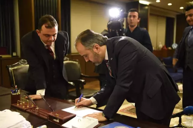 Cumhurbaşkanı Erdoğan'a Başkan Aktaş'tan Çok Özel Dosya...