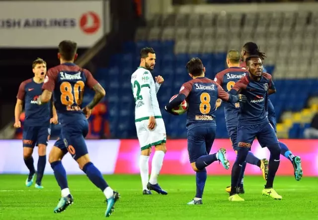 Ziraat Türkiye Kupası: Medipol Başakşehir: 1 - Akın Çorap Giresunspor: 1 (İlk Yarı)
