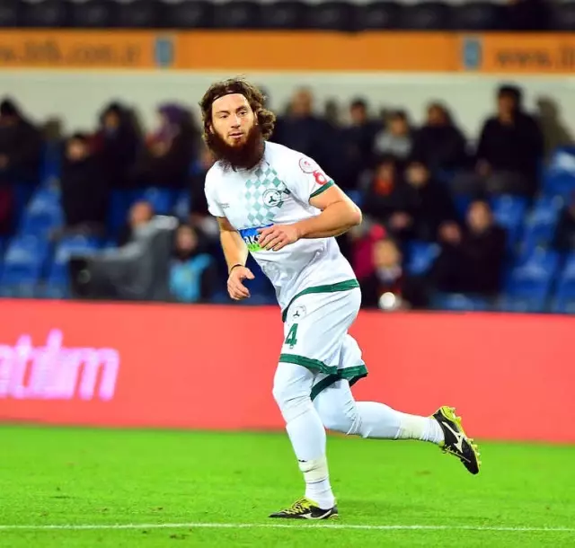 Ziraat Türkiye Kupası: Medipol Başakşehir: 1 - Akın Çorap Giresunspor: 1 (İlk Yarı)