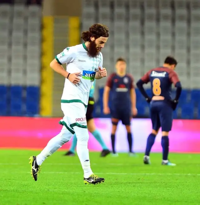 Ziraat Türkiye Kupası: Medipol Başakşehir: 1 - Akın Çorap Giresunspor: 1 (İlk Yarı)