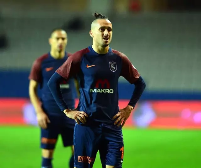 Ziraat Türkiye Kupası: Medipol Başakşehir: 2 - Akın Çorap Giresunspor: 1 (Maç Sonucu)