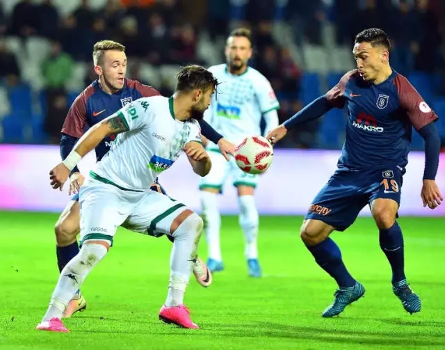 Ziraat Türkiye Kupası: Medipol Başakşehir: 2 - Akın Çorap Giresunspor: 1 (Maç Sonucu)