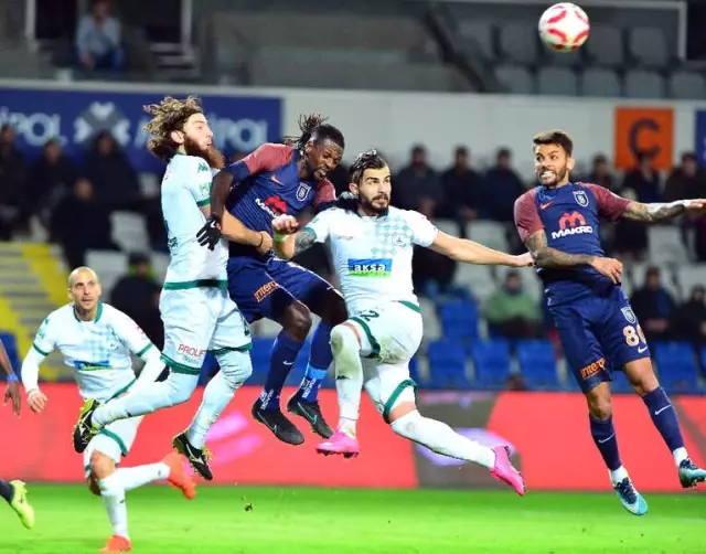 Ziraat Türkiye Kupası: Medipol Başakşehir: 2 - Akın Çorap Giresunspor: 1 (Maç Sonucu)
