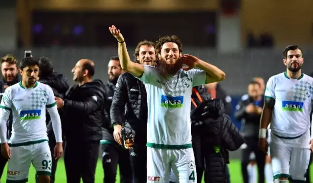 Ziraat Türkiye Kupası: Medipol Başakşehir: 2 - Akın Çorap Giresunspor: 1 (Maç Sonucu)