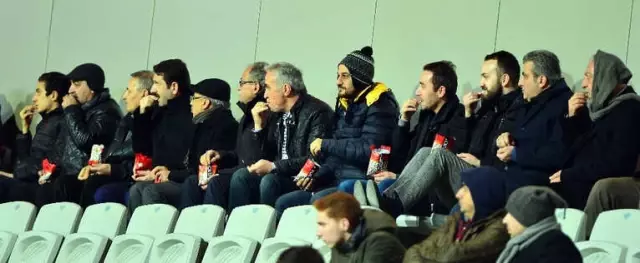 Ziraat Türkiye Kupası: Medipol Başakşehir: 2 - Akın Çorap Giresunspor: 1 (Maç Sonucu)