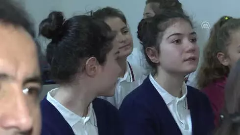 İkizler Okulu Nda Karne Sevinci