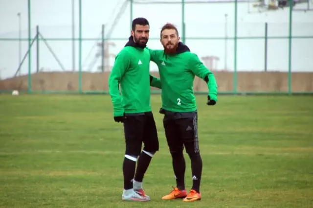 Şanlıurfaspor'da Hazırlıklar Sürüyor Şanlıurfaspor'da Hazırlıklar Sürüyor