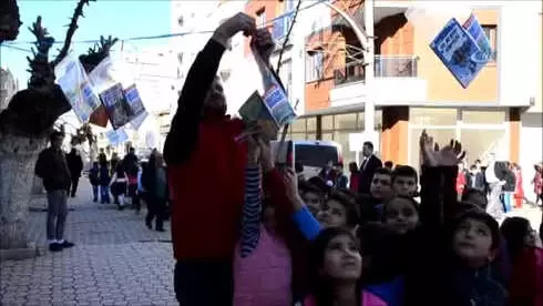 Turgutlu'da Ağaçlar Kitap Açtı Turgutlu'da Ağaçlar Kitap Açtı