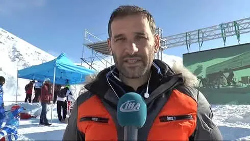 Snowboard Dünya Kupası Renkli Görüntülere Sahne Oluyor Snowboard Dünya Kupası Renkli Görüntülere Sahne Oluyor