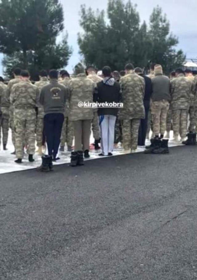 Afrin Operasyonunda Birlikler Namaza Durdu
