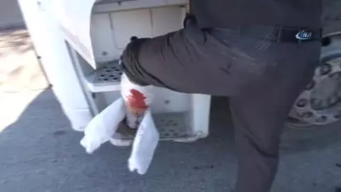 Fuhuş Vaadiyle' Durdurup Dehşet Saçtılar Fuhuş Vaadiyle' Durdurup Dehşet Saçtılar