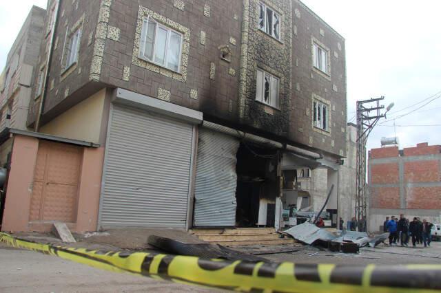 PKK''nın Roketle Saldırdığı Kilis''teki Tahribat Gün Ağırınca Ortaya Çıktı