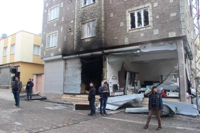 PKK''nın Roketle Saldırdığı Kilis''teki Tahribat Gün Ağırınca Ortaya Çıktı