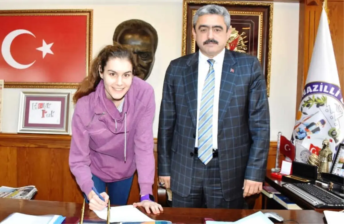Nazilli Belediyespor'a Gül Gibi Pivot