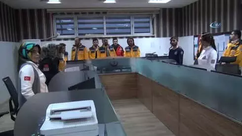 Telefonlarını Test Etmek İçin 112'yi Arıyorlar; Asılsız İhbarlar Savcılığa İletiliyor Telefonlarını Test Etmek İçin 112'yi Arıyorlar; Asılsız İhbarlar Savcılığa İletiliyor