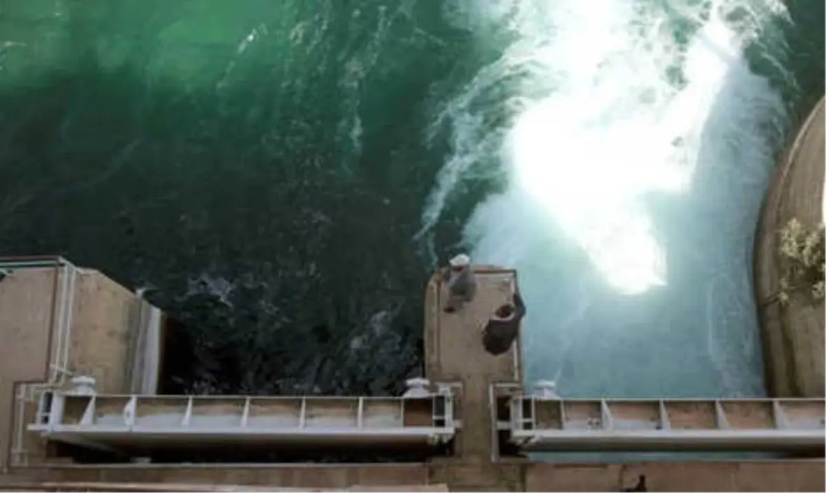 Abd, Esad'a Karşı Enerjiyi Koz Olarak Kullanacak