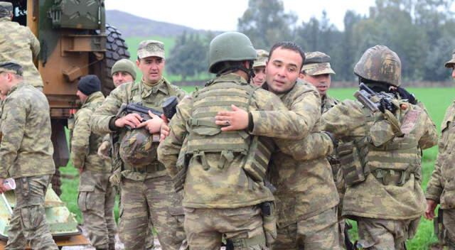Afrin'e Giden Komandolardan Gazetecilere: Düğüne Gidiyoruz Biz