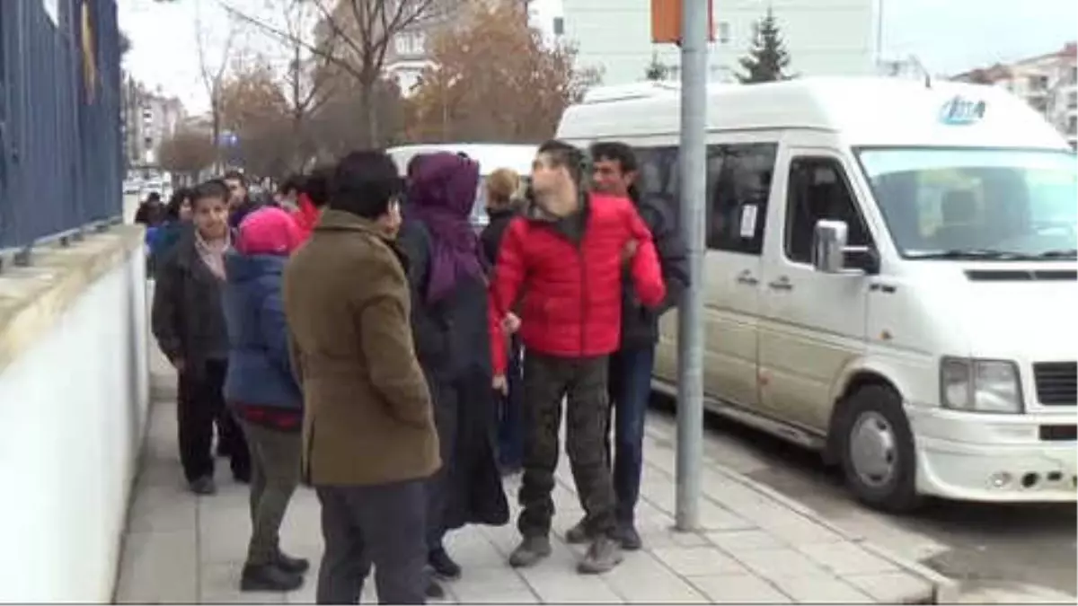 Kırşehirli Engellilerden 'Bizi de Askere Alın' Çağrısı