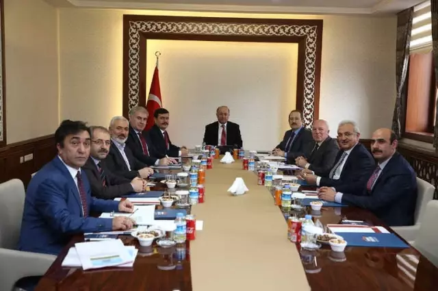 Kudaka Yönetim Kurulu Toplantısı Bayburt'ta Yapıldı Kudaka Yönetim Kurulu Toplantısı Bayburt'ta Yapıldı