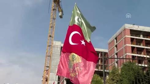Onbeşlilerin Torunlarından Mehmetçik'e Destek