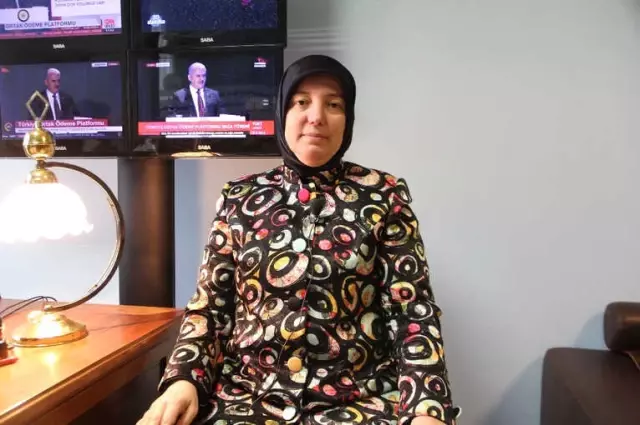 Ak Partili Vekilden Sözde Aydınlara Tepki Ak Partili Vekilden Sözde Aydınlara Tepki
