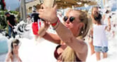 Alman Turistler Türkiye'ye Geri Dönüyor - Haberler Ekonomi