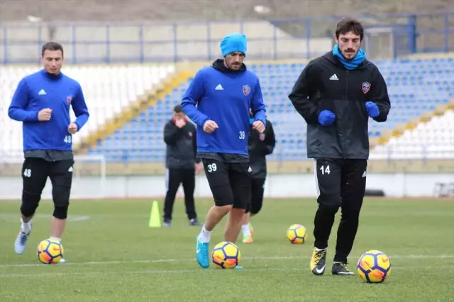 Kardemir Karabükspor'da Medipol Başakşehir Maçı Hazırlıkları Kardemir Karabükspor'da Medipol Başakşehir Maçı Hazırlıkları