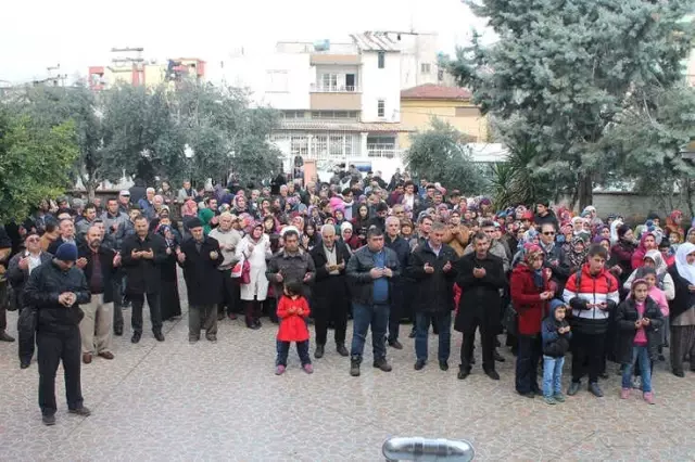 Osmaniye'de 284 Kişi Dualarla Umreye Uğurlandı