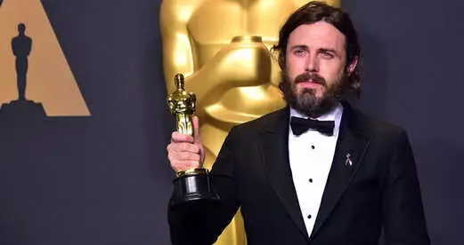 Tacizle Suçlanan Oyuncu Casey Affleck, Oscar Ödül Törenine Katılmayacak
