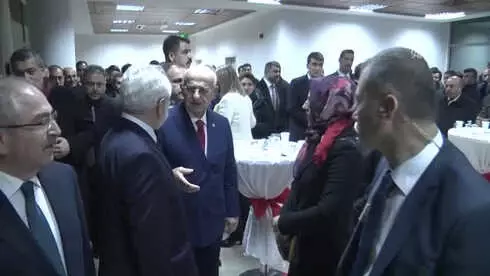 TBMM Başkanı Kahraman: '(Zeytin Dalı Harekatı) Bu Çatışmalardan Zaferle Çıkacağız' TBMM Başkanı Kahraman: '(Zeytin Dalı Harekatı) Bu Çatışmalardan Zaferle Çıkacağız'