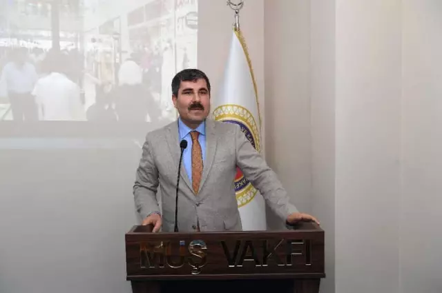 Başkan Asya, Muş Vakfında Belediyenin Çalışmalarını Anlattı Başkan Asya, Muş Vakfında Belediyenin Çalışmalarını Anlattı