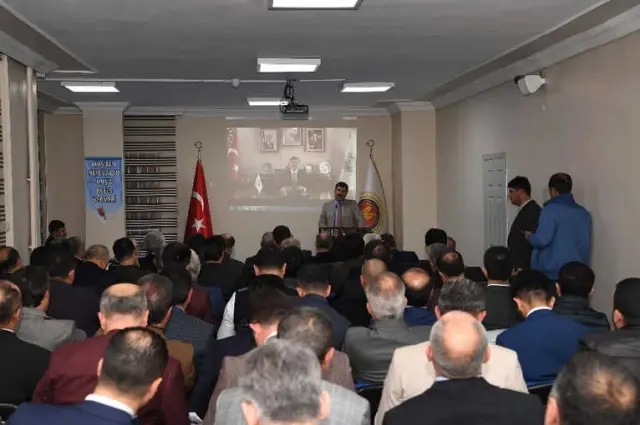 Başkan Asya, Muş Vakfında Belediyenin Çalışmalarını Anlattı Başkan Asya, Muş Vakfında Belediyenin Çalışmalarını Anlattı