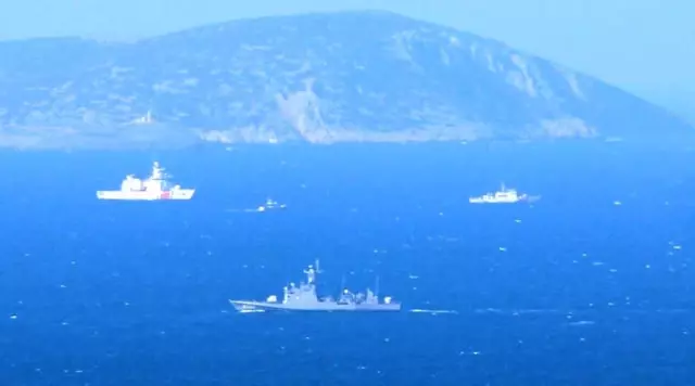 Mehmetçik, Kardak'ta Yunan Askerlerine İzmir ve Mehter Marşı Dinletti