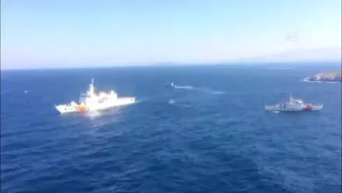 Yunanistan Savunma Bakanı Kardak'a Yaklaştırılmadı (1)