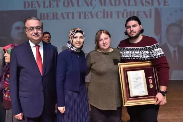 Mersin'de 'Devlet Övünç Madalyası ve Beratı' Töreni Yapıldı