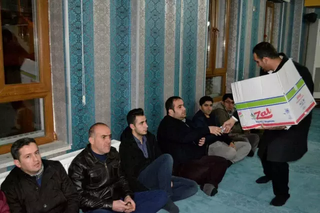 Hakkari'de Şehitler İçin Tören Düzenlendi
