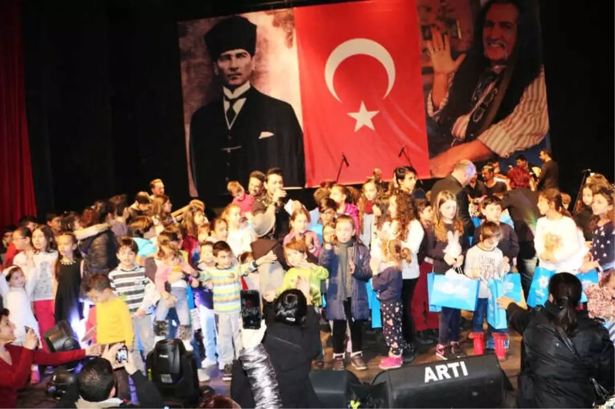 Adam Olacak Çocuklar Barış Manço'yu Andı