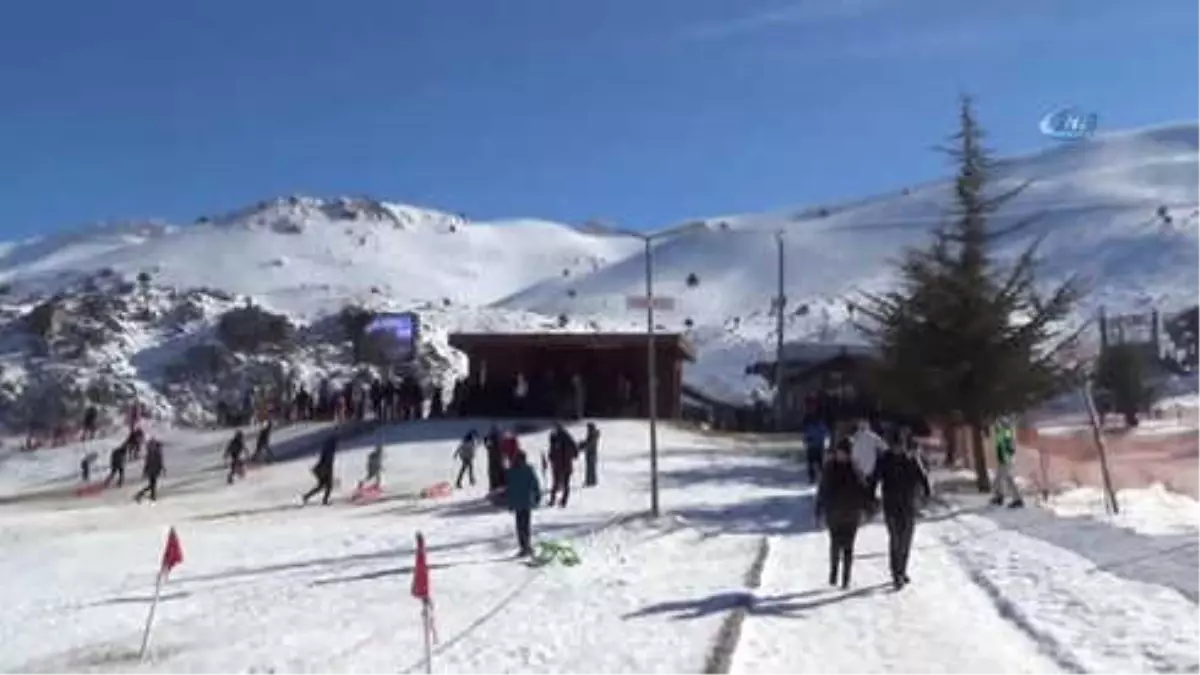 Davraz'da Göl Manzarası Eşliğinde Kayak Keyfi