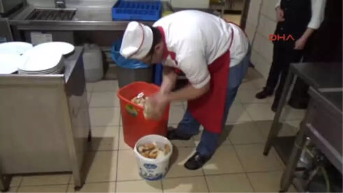Erzincan Erzincanlı Gençler Doğaya Yiyecek Bıraktı