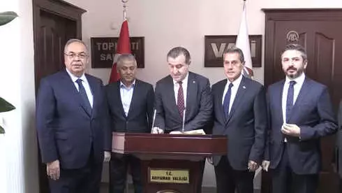 Gençlik ve Spor Bakanı Bak: 'Bu Afrin Operasyonu Sınırımızdaki O Terör Yuvalarını Dağıtmak İçin... Gençlik ve Spor Bakanı Bak: 'Bu Afrin Operasyonu Sınırımızdaki O Terör Yuvalarını Dağıtmak İçin...